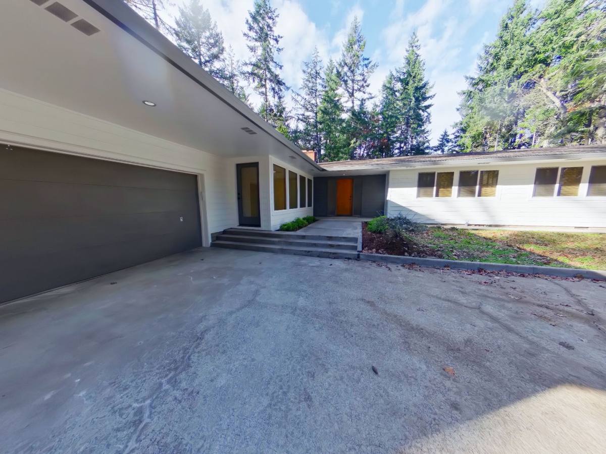 House for rent at 3240 Louis Lane, Eugene, OR 97405