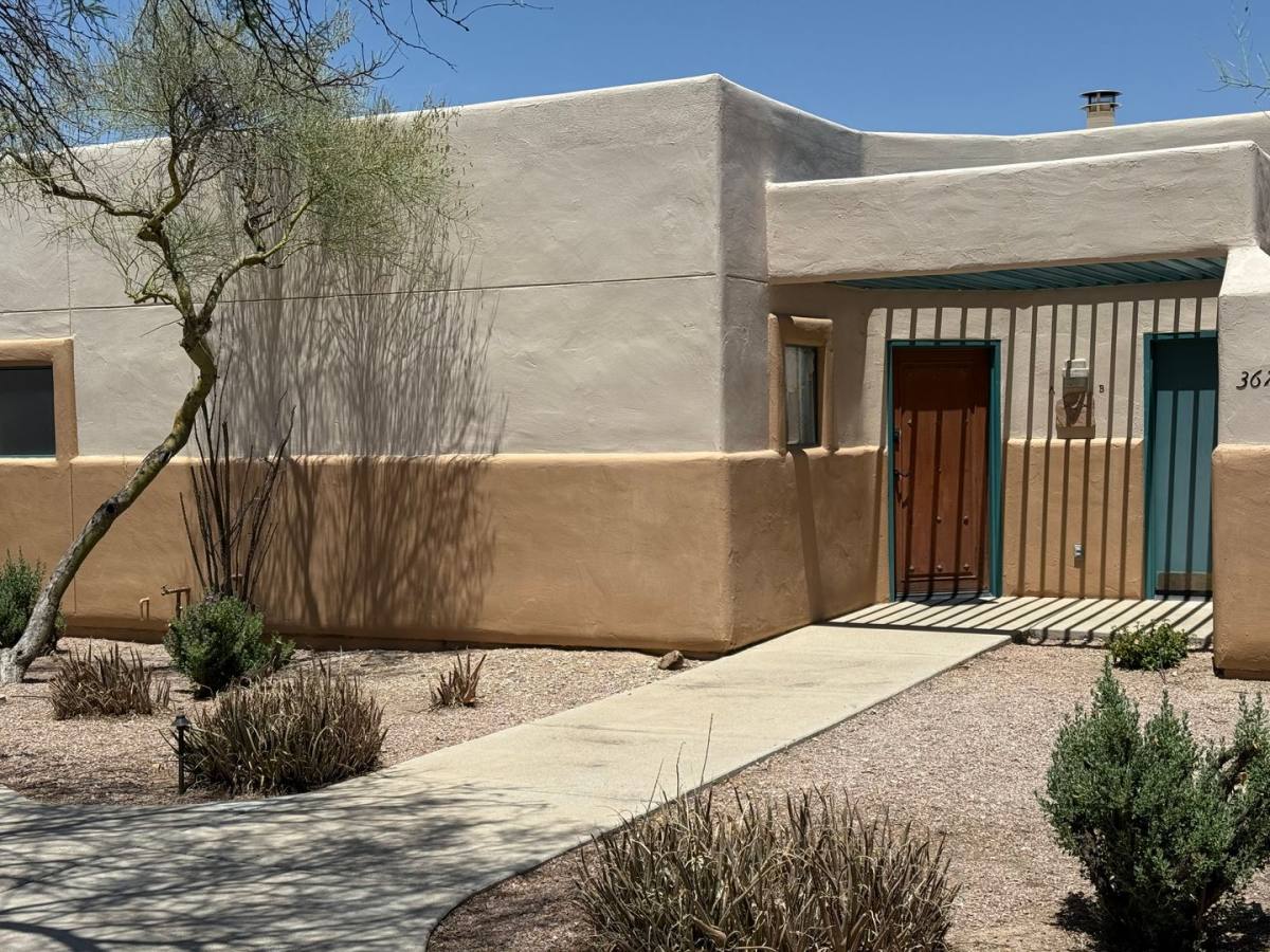 House for rent at 3675 W Placita Del Correcaminos, Tucson, AZ 85745