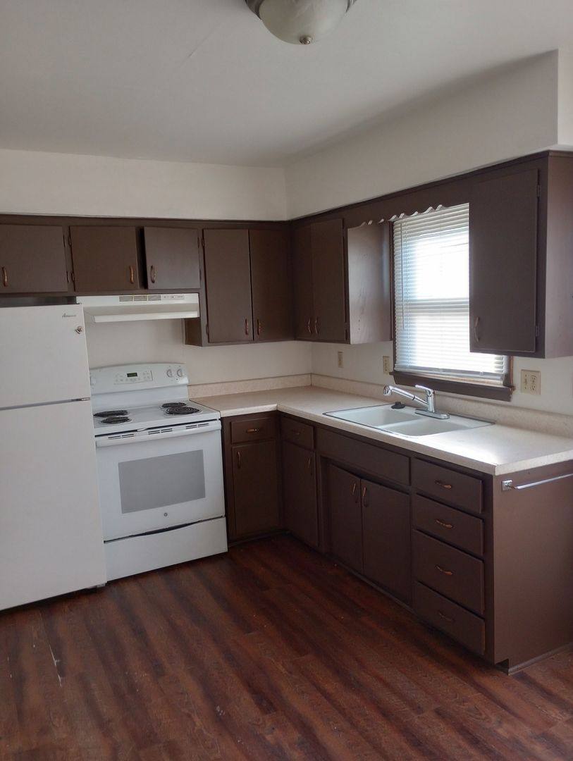 Apartment for rent at 714 So 7th St, La Crosse, WI 54601
