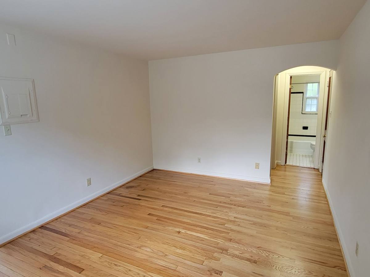 Apartment for rent at 35-67 N Bedford St, Arlington, VA 22201