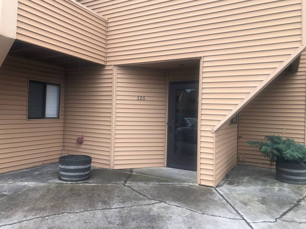 Townhouse for rent at 326 Olympia Dr, Maryville, TN 37803
