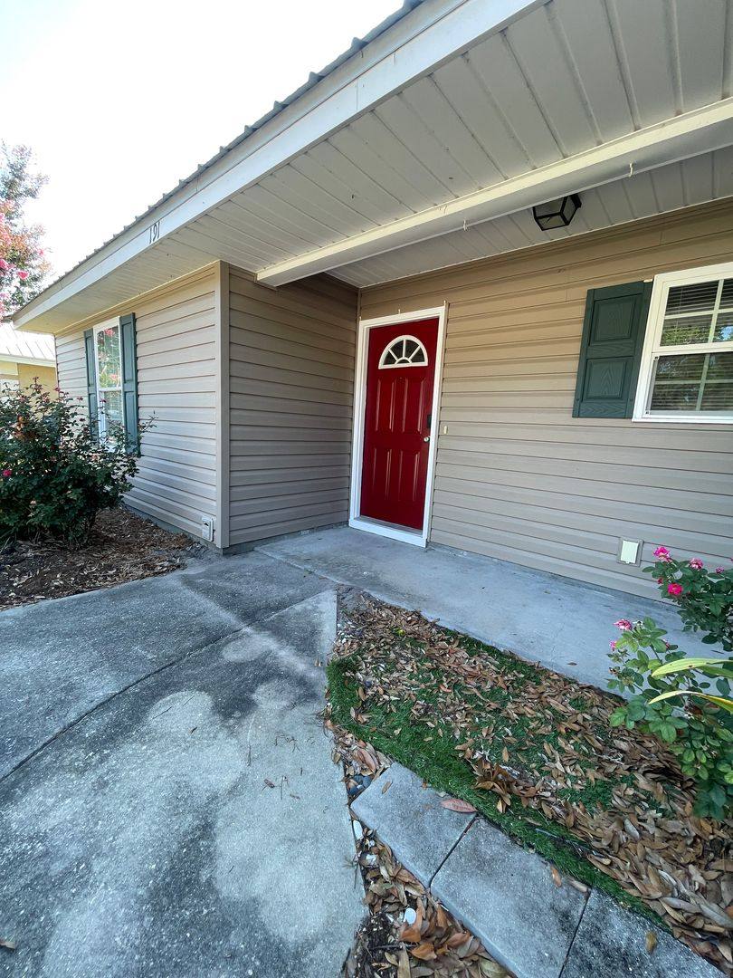 House for rent at 191 Leeswood Circle, Brunswick, GA 31525