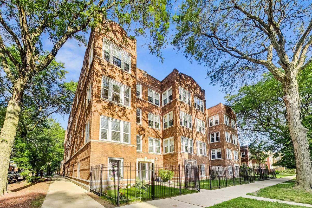 House for rent at 4900 N Springfield, Chicago, IL 60625