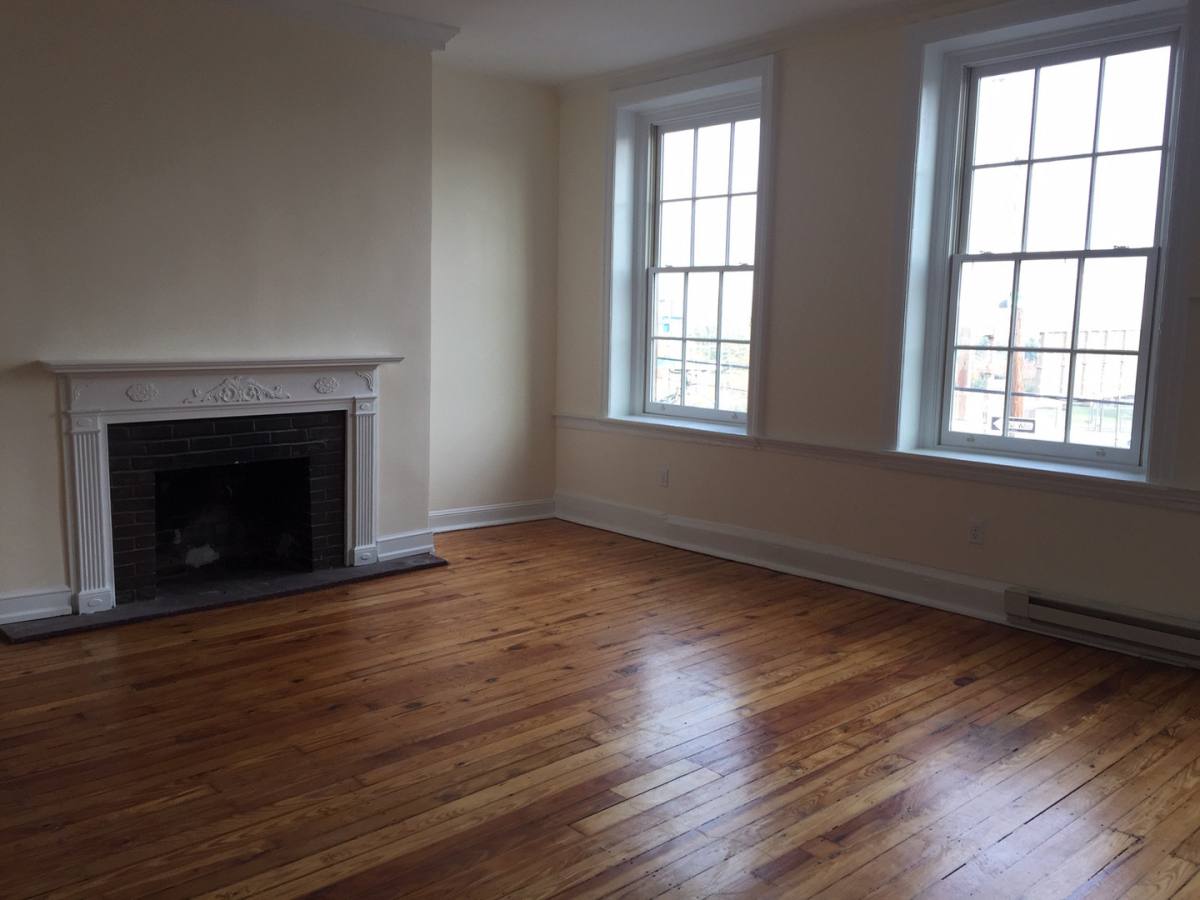 Apartment for rent at 510 S Front St, Philadelphia, PA 19147