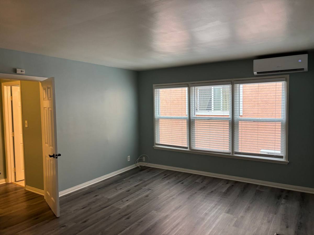 Apartment for rent at 1036 E 2nd St #3, Long Beach, CA 90802