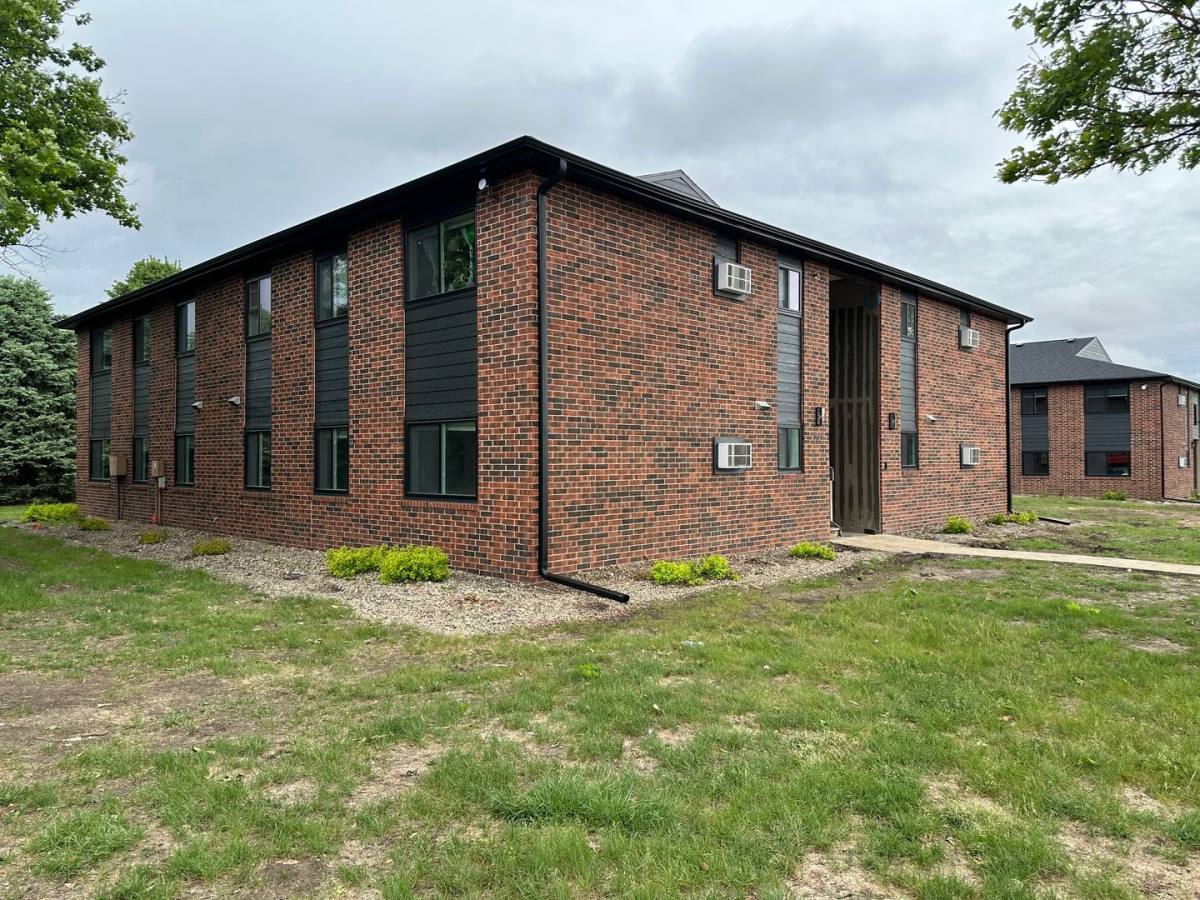 Apartment for rent at 200 12th Ave NE, Hampton, IA 50441