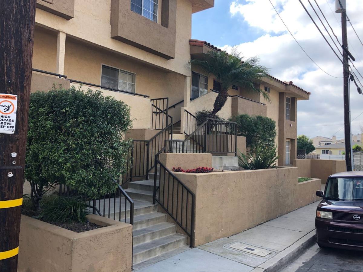 Apartment for rent at 5763 Riley St, San Diego, CA 92110