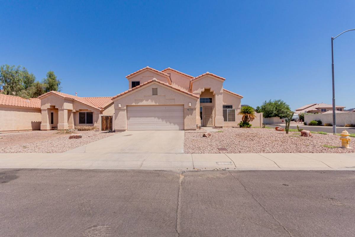 House for rent at 5206 W Topeka Dr, Glendale, AZ 85308