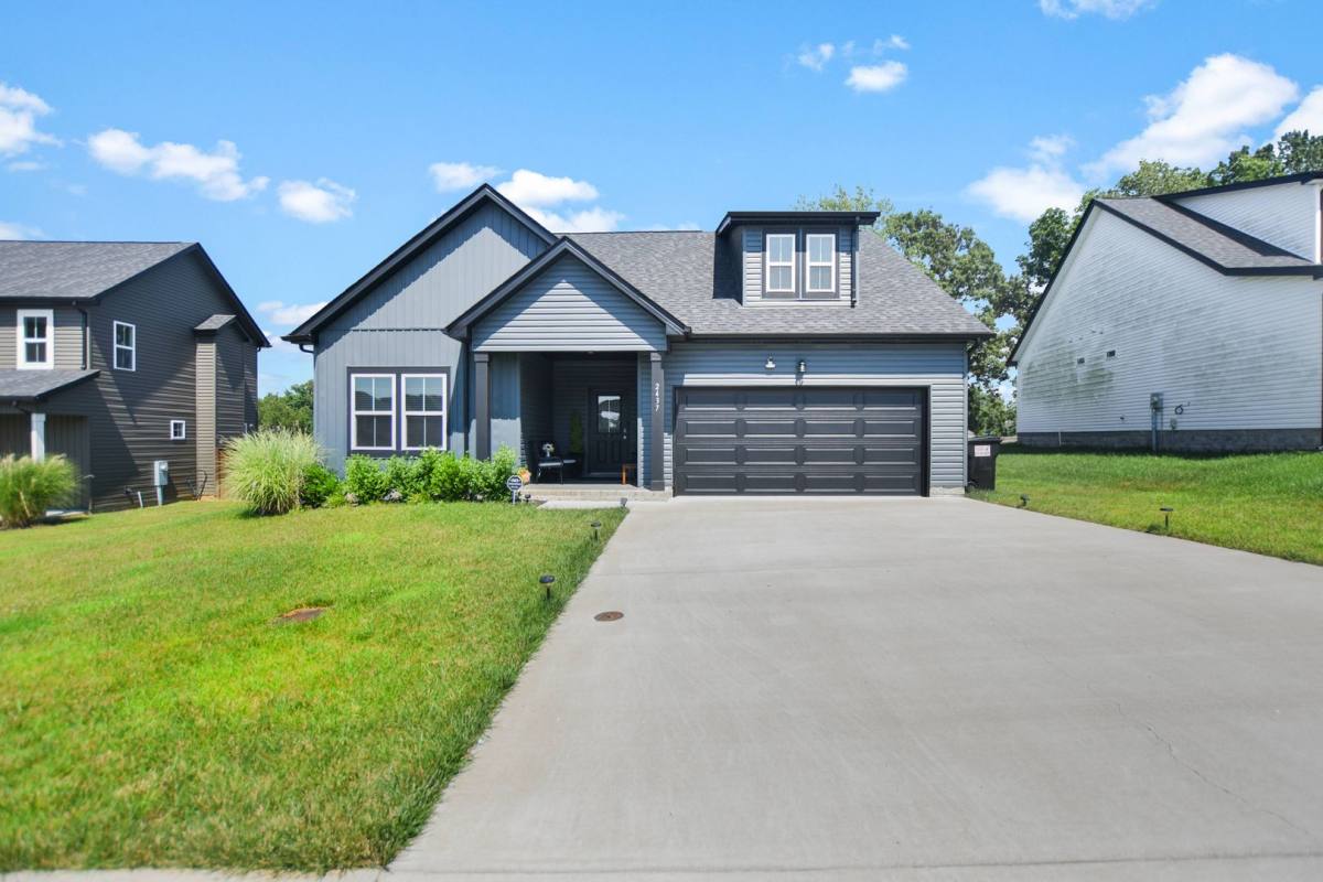 House for rent at 2437 Bucklin Rd, Clarksville, TN 37042