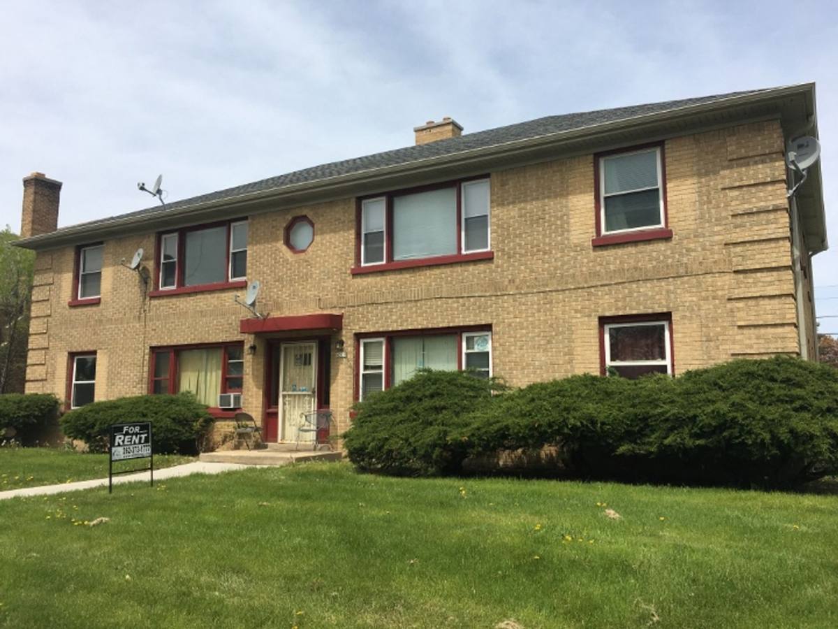 Apartment for rent at 4510 W Capitol Dr, Milwaukee, WI 53216