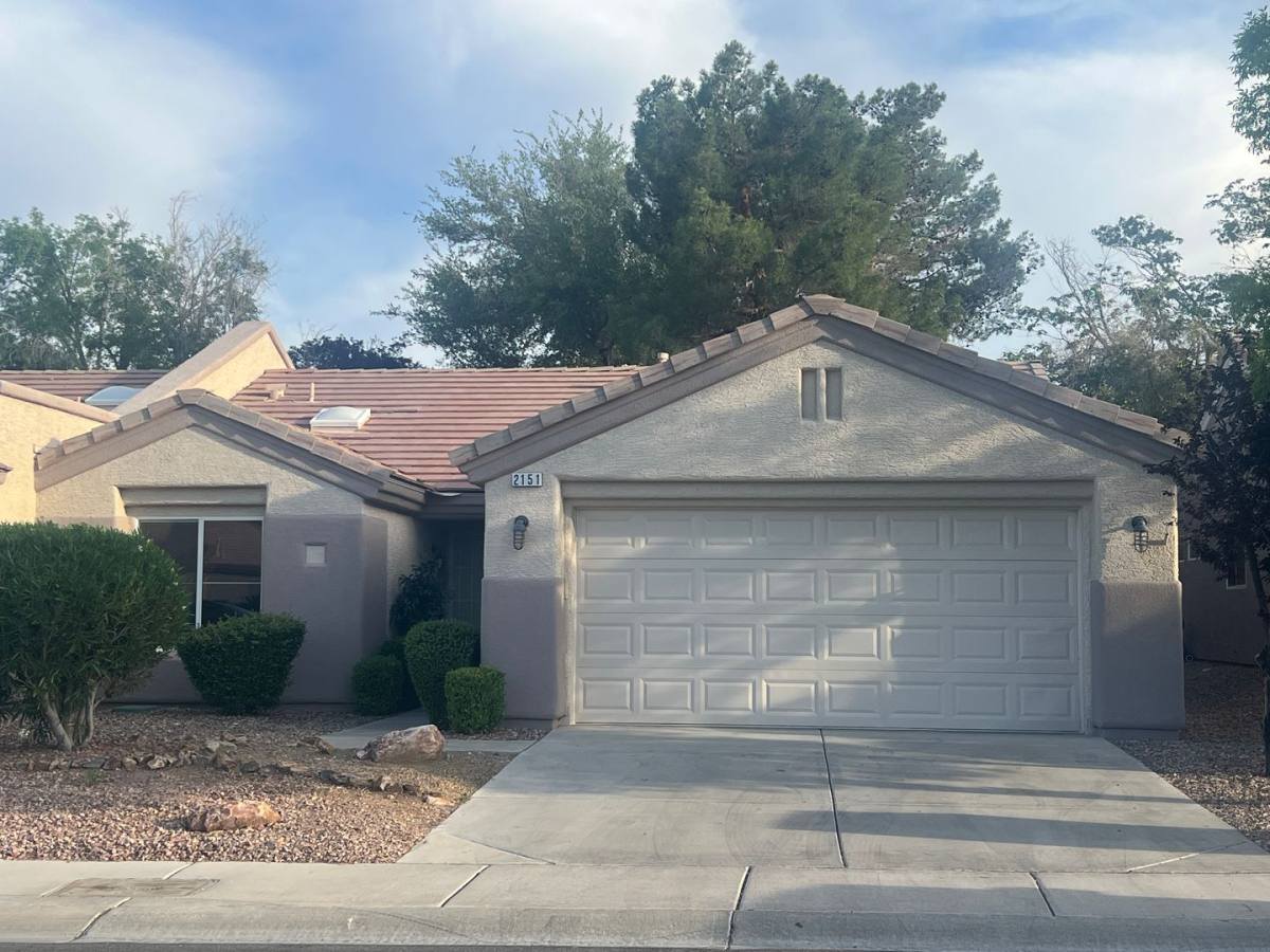 House for rent at 2151 Point Mallard Dr, Henderson, NV 89012