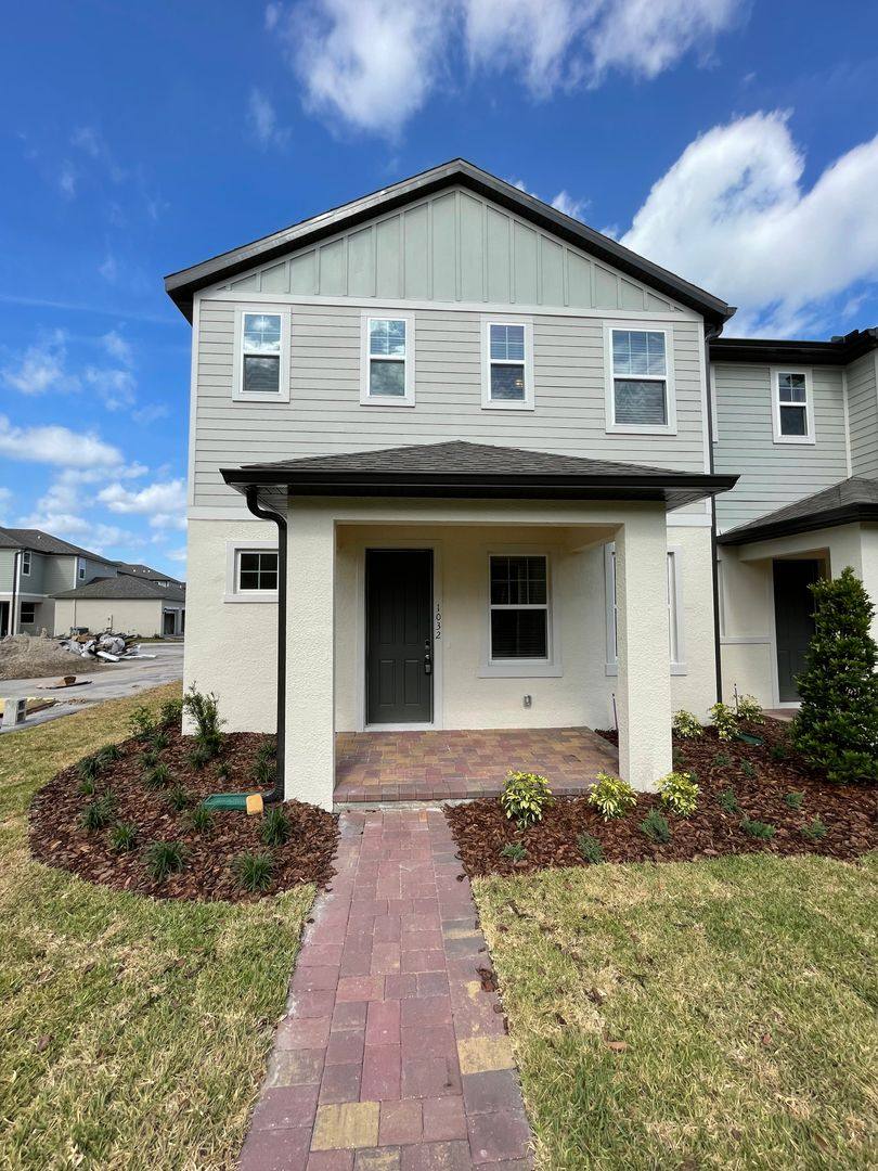 Townhouse for rent at 1032 Legacy Winds Way, Casselberry, FL 32707