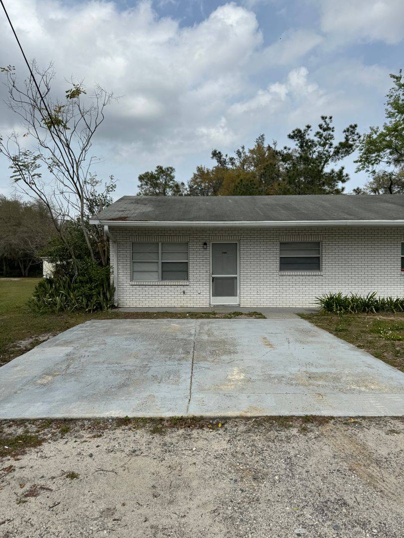 House for rent at 38731 Alston Ave, Zephyrhills, FL 33542