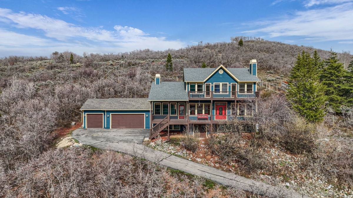 House for rent at 7797 N Tall Oaks Dr, Park City, UT 84098