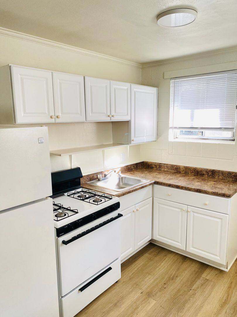 Apartment for rent at 815 - 827 15 1 2 St, Virginia Beach, VA 23451