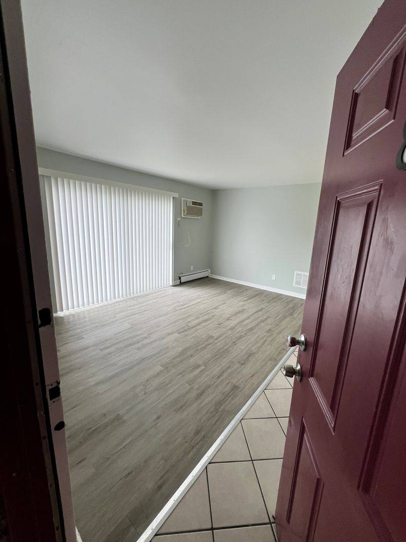 Apartment for rent at 5101 Hawaiian Terrace, Cincinnati, OH 45223