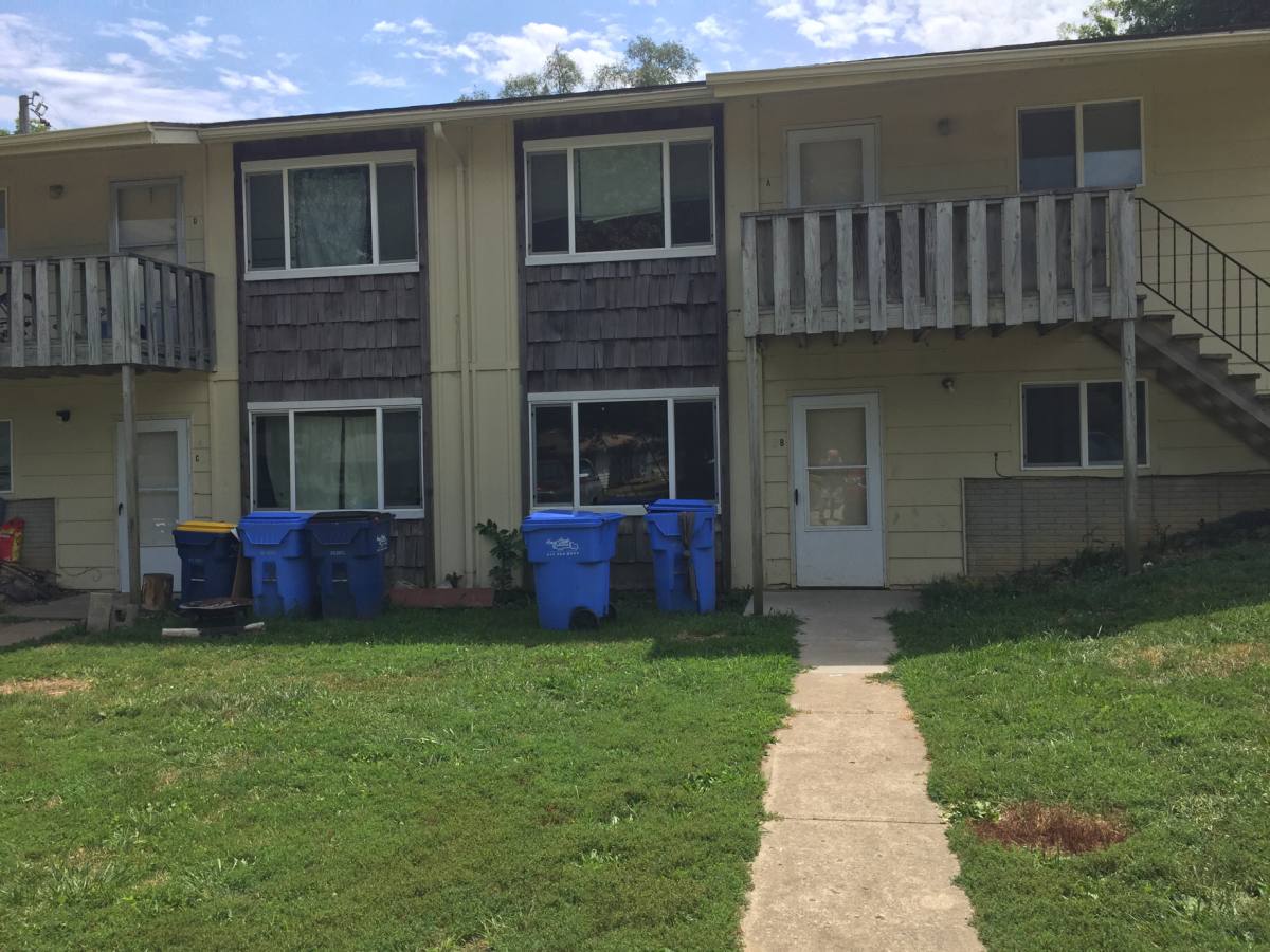 Apartment for rent at 202 Grace - B, Tonganoxie, KS 66086