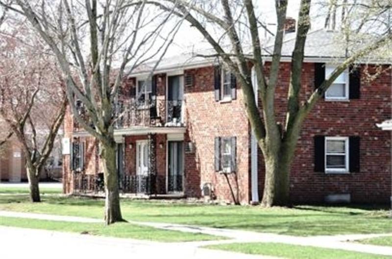Apartment for rent at 523 Spinnaker Lane - B, Green Bay, WI 54302
