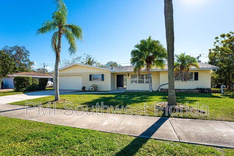 House for rent at 2840 Webber St, Sarasota, FL 34239