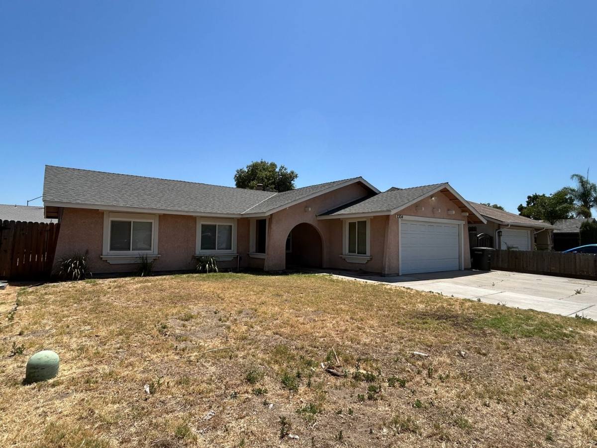 House for rent at 2304 Lunar Dr, Ceres, CA 95307