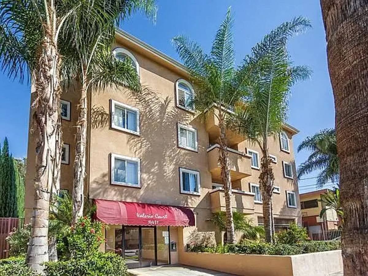 Apartment for rent at 14431 Valerio St, Van Nuys, CA 91405