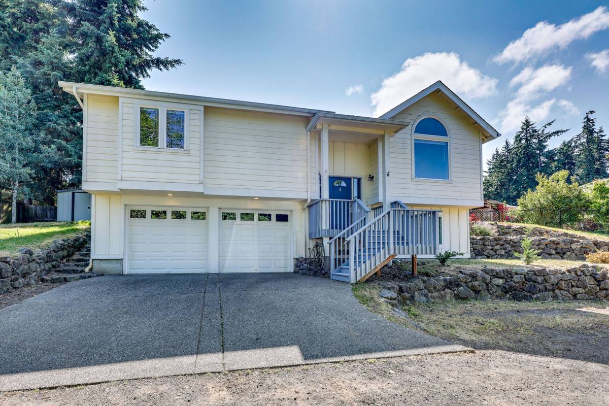 House for rent at 1373 NE Gilmax Lane, Poulsbo, WA 98370