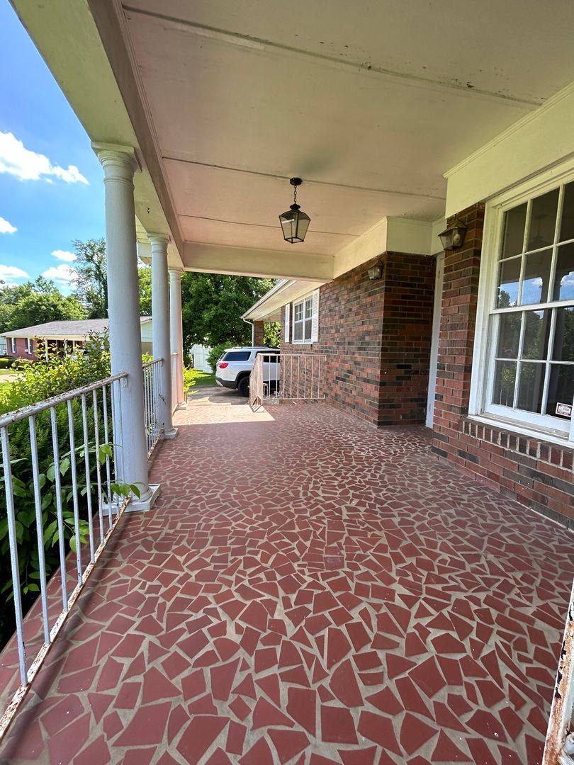House for rent at 1504 Cloverdale Rd, Anniston, AL 36207