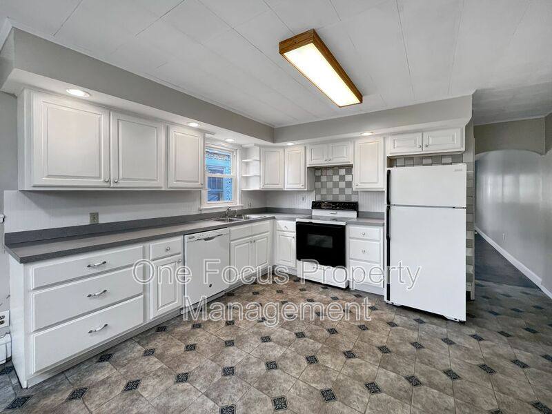Apartment for rent at 631 Jordan Ave, Montoursville, PA 17754