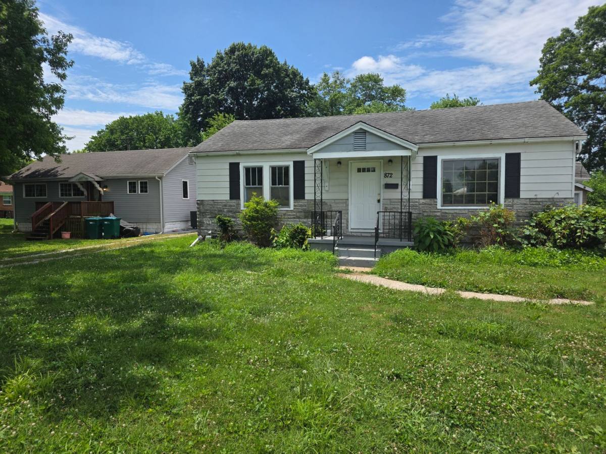 House for rent at 872 Jerome, East Saint Louis, IL 62206