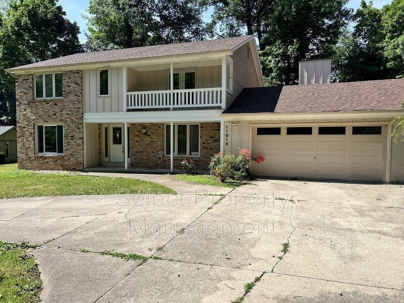 House for rent at 11819 Indigo Dr, Fort Wayne, IN 46814