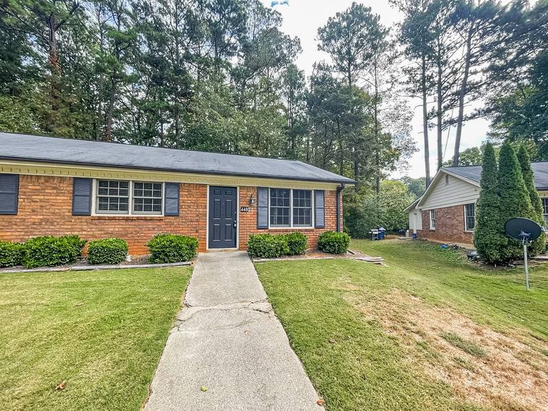 House for rent at 448 Charleston Lane, Lawrenceville, GA 30046