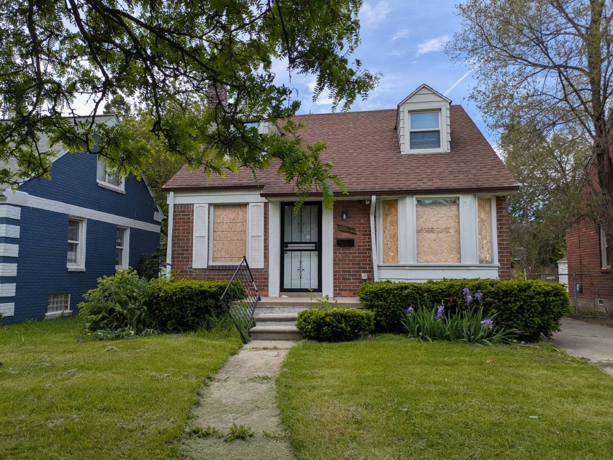 House for rent at 12893 Payton St, Detroit, MI 48224