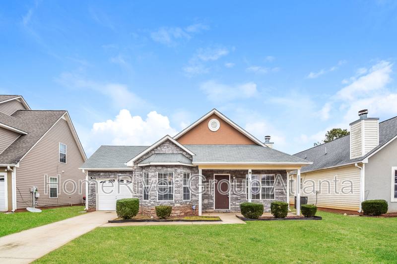 House for rent at 400 Crestfield Circle, Covington, GA 30016