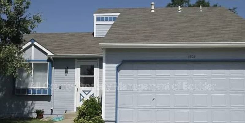 House for rent at 1802 Everett Place, Longmont, CO 80501