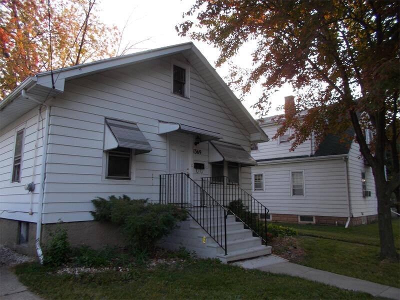 House for rent at 1369 Chicago St, Green Bay, WI 54301