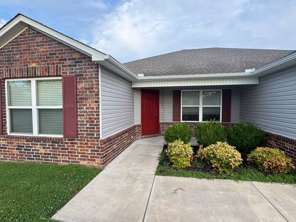 House for rent at 2100 Medford Court, Siloam Springs, AR 72761