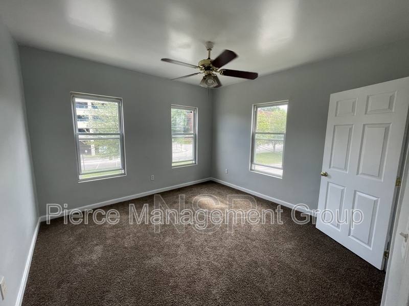 Apartment for rent at 529 Massabesic St #3W, Manchester, NH 03103