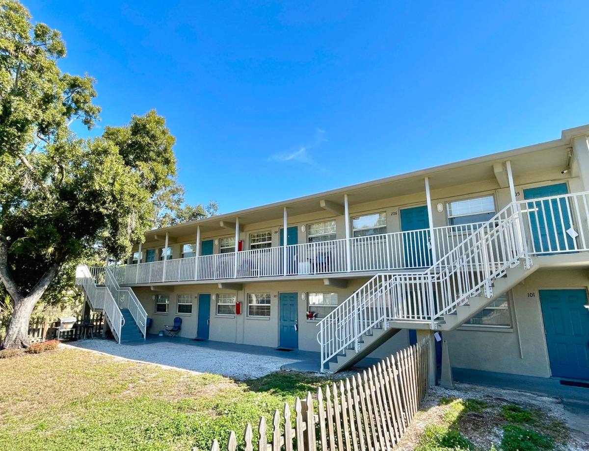 Apartment for rent at 3455 2nd Ave N, Saint Petersburg, FL 33713