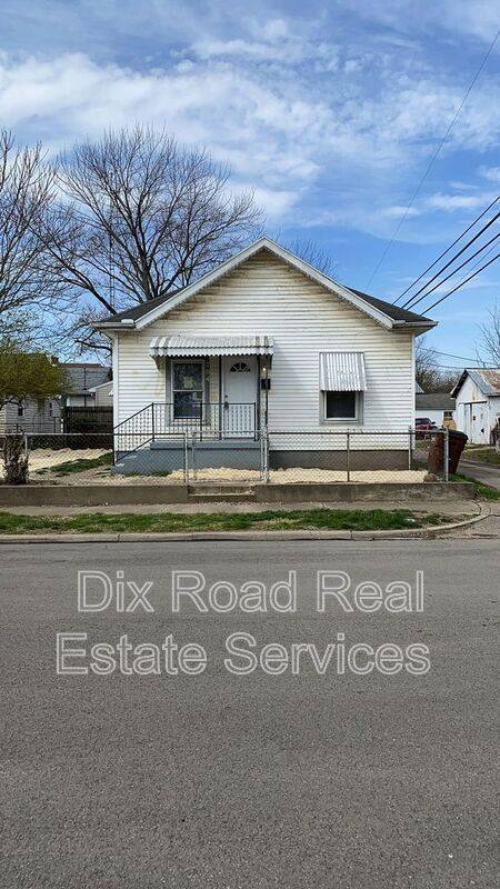 House for rent at 704 Cleveland St, Middletown, OH 45044