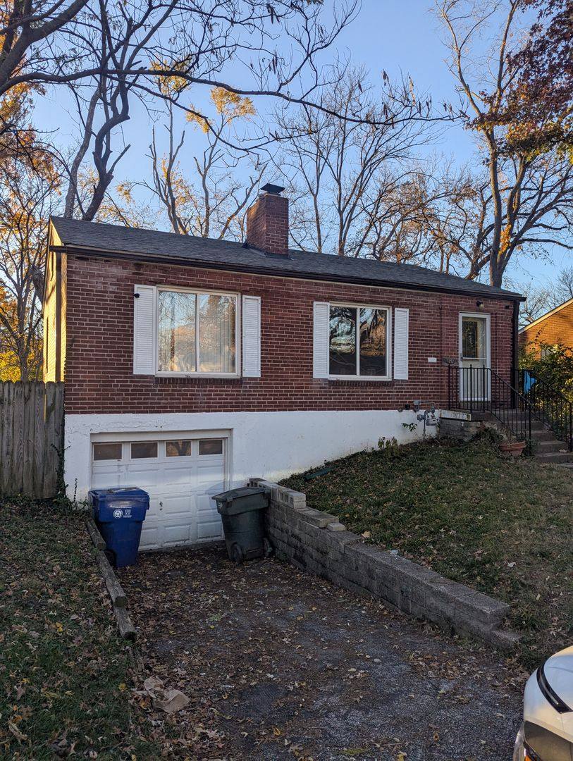 House for rent at 1251 Laughren Dr, Saint Louis, MO 63130