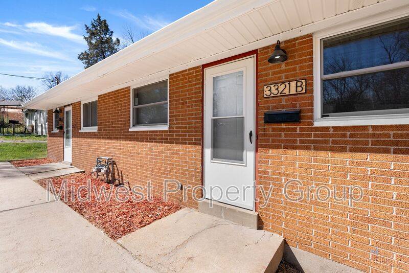 House for rent at 3321 W Milton Ave #B, Saint Louis, MO 63114