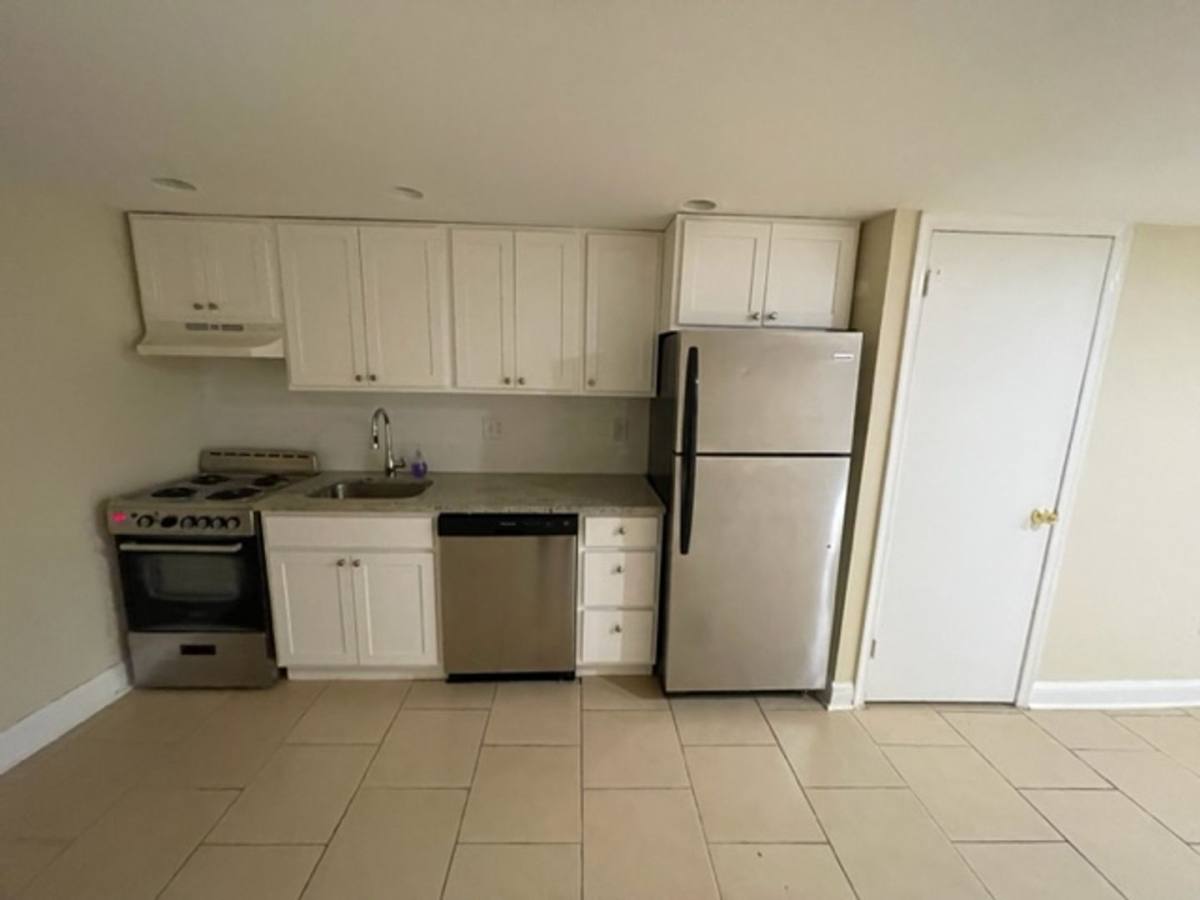 Apartment for rent at 239 Fairmount Ave, Philadelphia, PA 19123