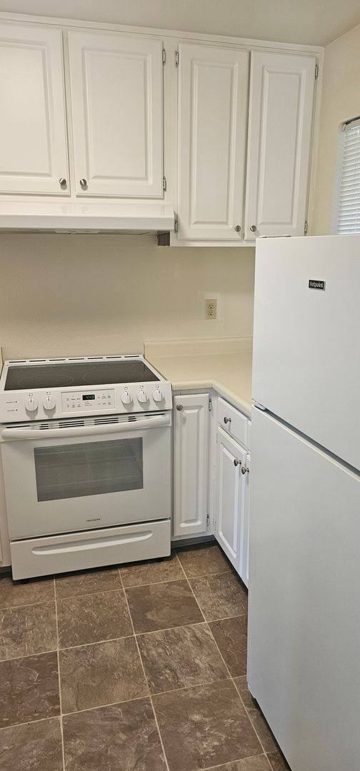 Apartment for rent at 2763 Larkspur Lane, Sacramento, CA 95864