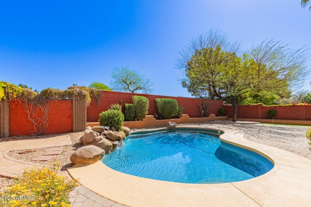 House for rent at 4901 S Vista Place, Chandler, AZ 85248
