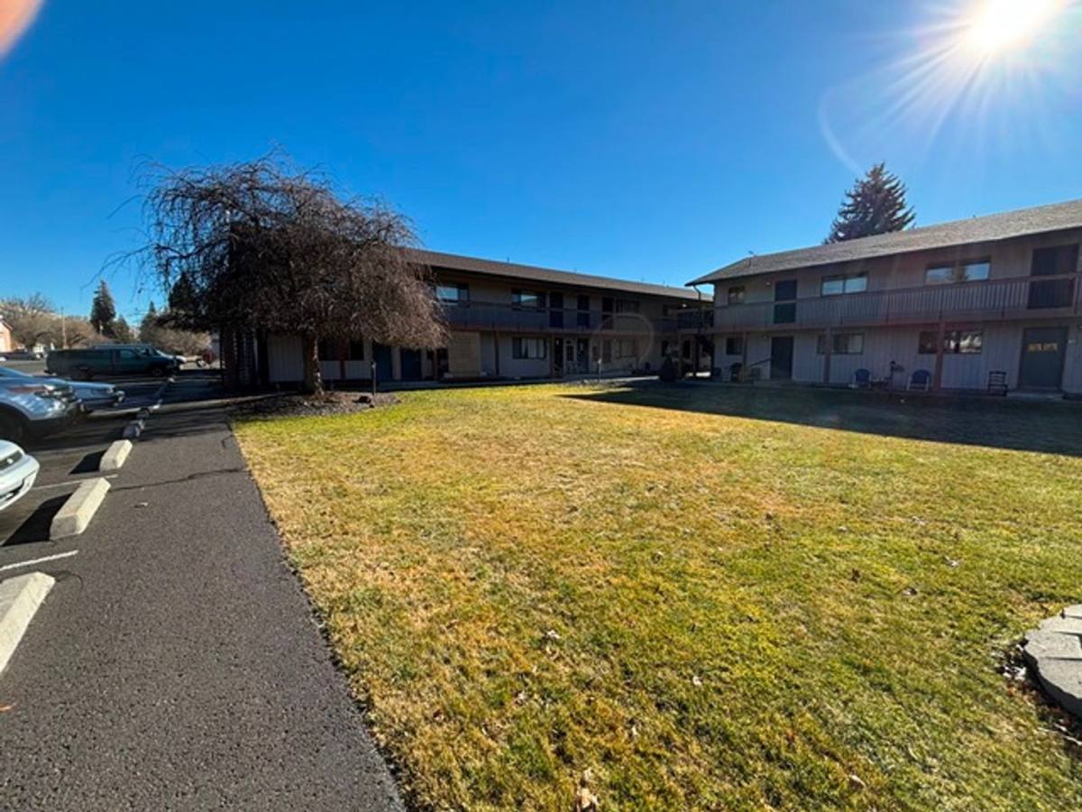 Apartment for rent at 4500 Cannon Ave, Klamath Falls, OR 97603