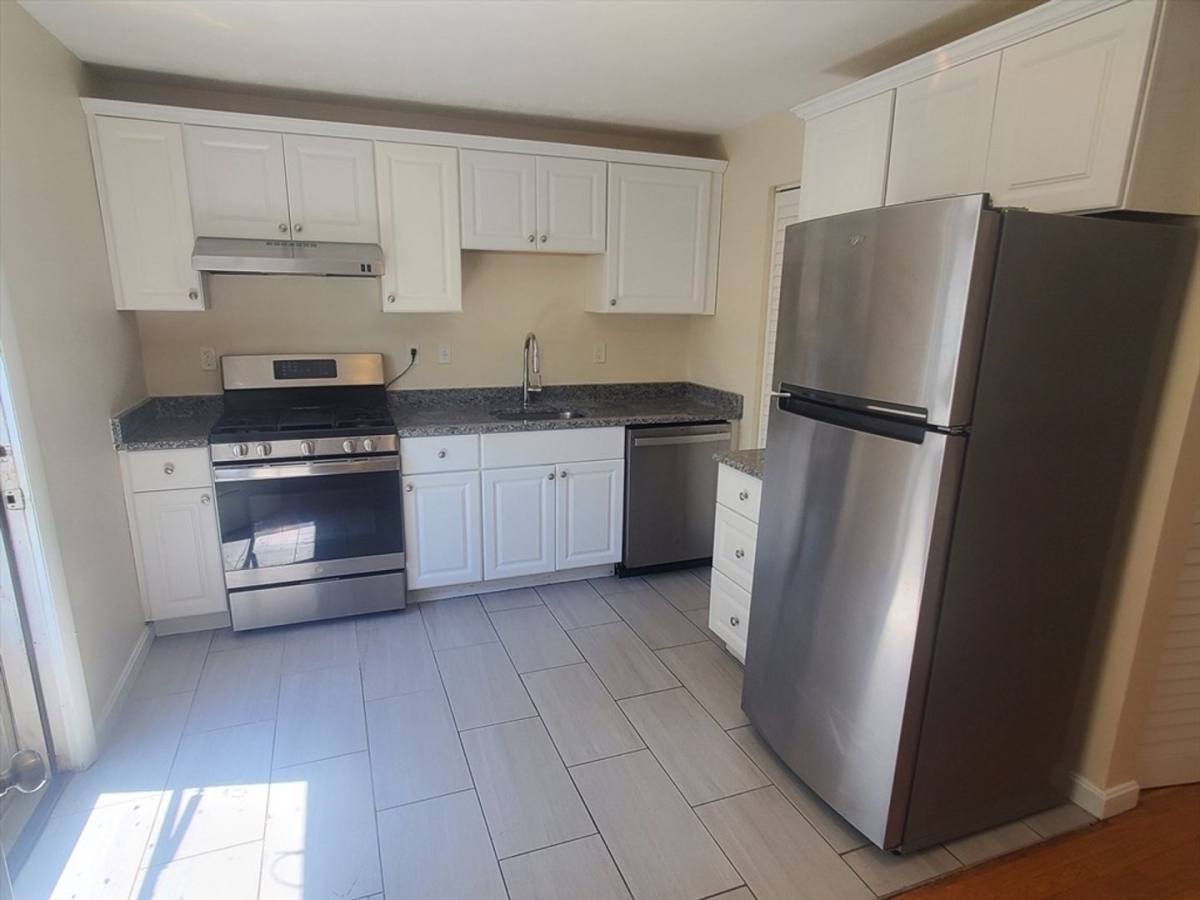 Apartment for rent at 174 Pine St, Holbrook, MA 02343