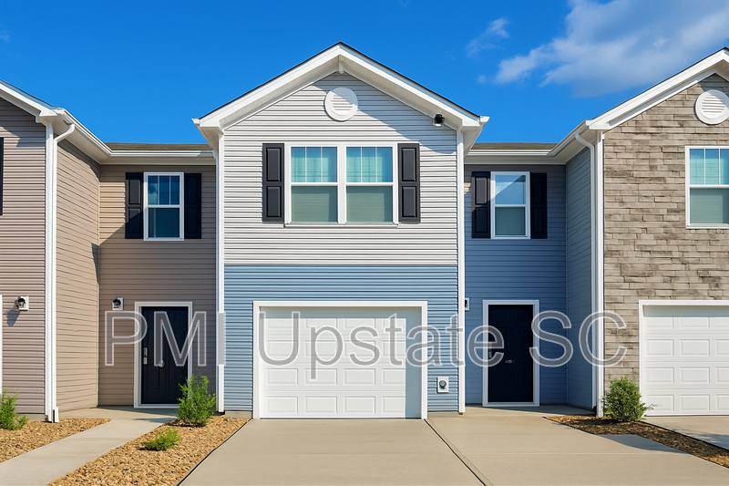 Townhouse for rent at 753 Embark Circle, Greer, SC 29651