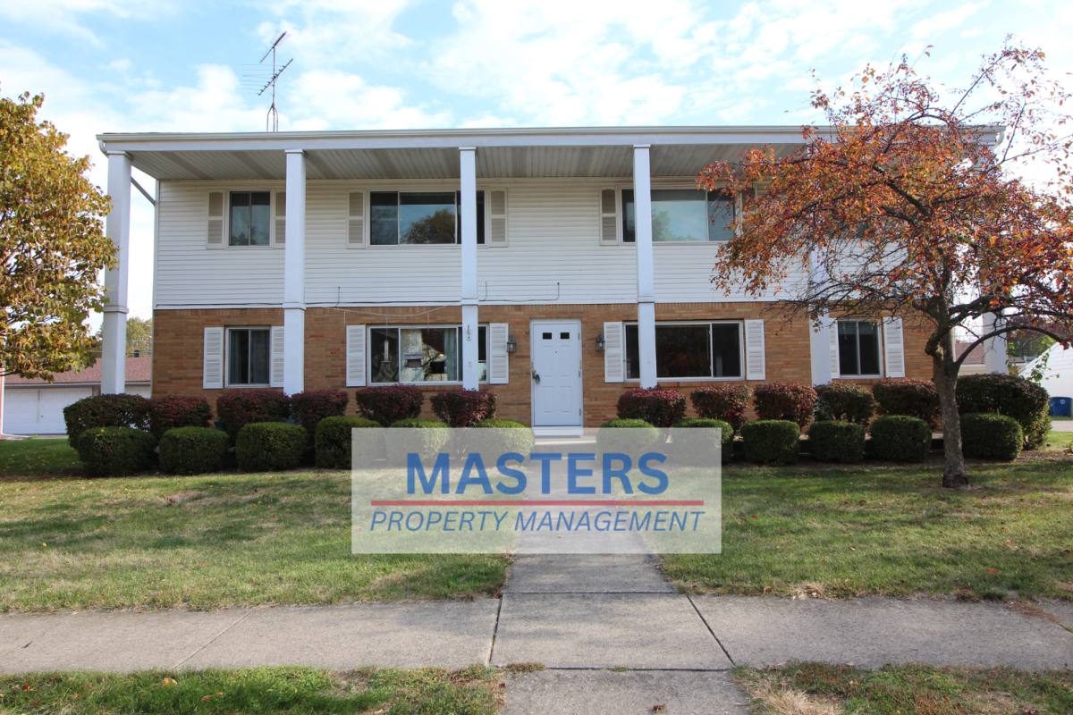 Apartment for rent at 135 Edgewood Dr, Perrysburg, OH 43551