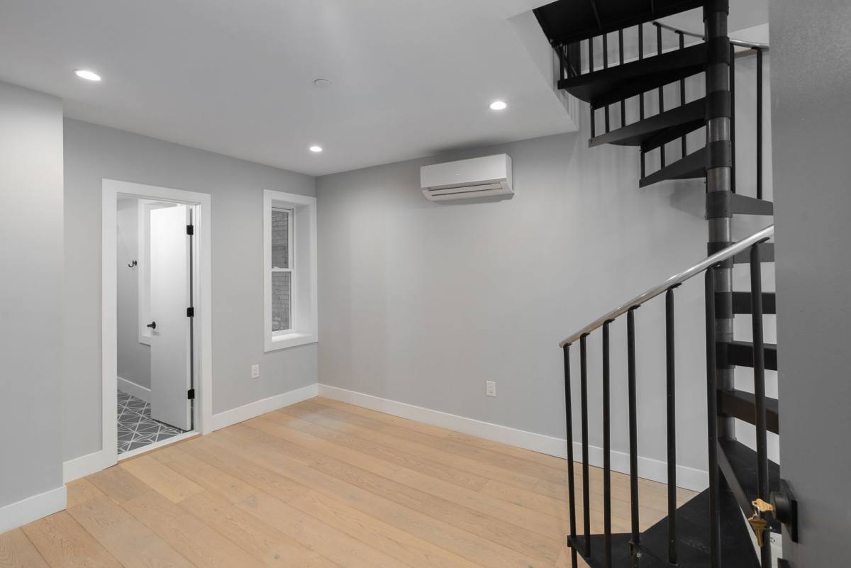 Apartment for rent at 1707 Rittenhouse Square, Philadelphia, PA 19103