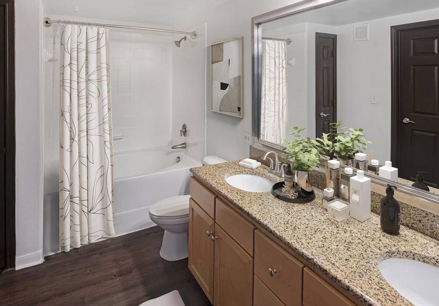 Apartment for rent at 300 W 3rd St, Austin, TX 78703